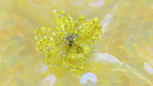 黄色の布花のクローズ アップ — ストック動画