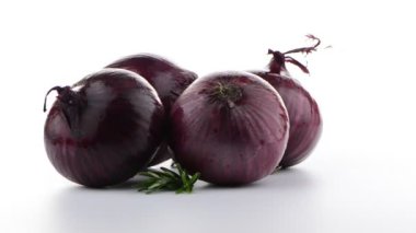 Kırmızı soğan döndürme