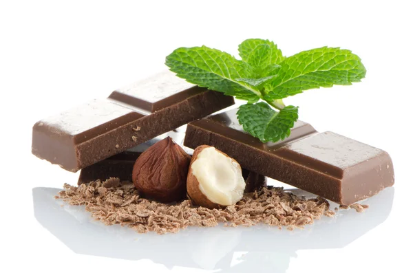 Barra de chocolate con avellanas — Foto de Stock