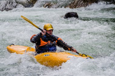 Tanımlanamayan atlet