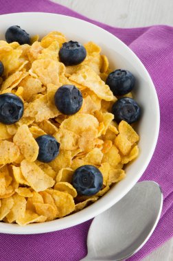 tahıl ve yaban mersini