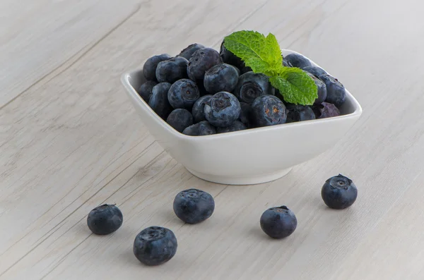 Blueberries in small bowl — Stock Photo, Image