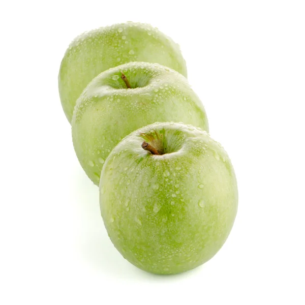 Üç taze yeşil elma — Stok fotoğraf