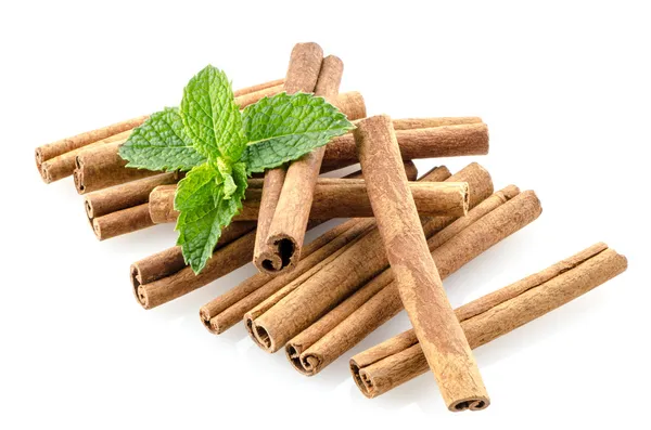 Cinnamon sticks — Stock Photo, Image