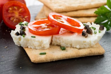 fromage ile crispbread