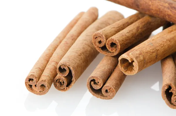 Cinnamon sticks — Stock Photo, Image