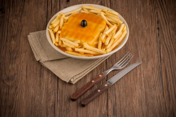 Francesinha sul piatto — Foto Stock