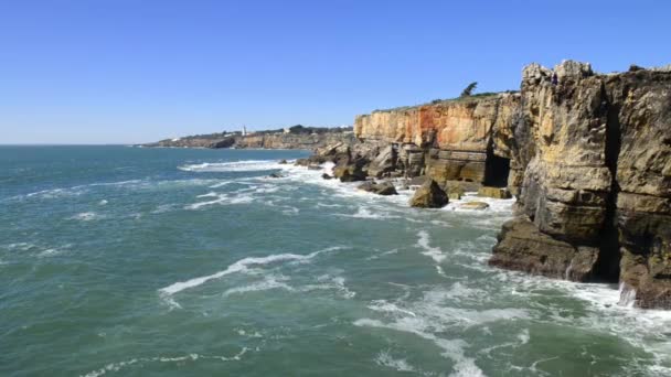 カスカイス、ポルトガルで崖 — ストック動画