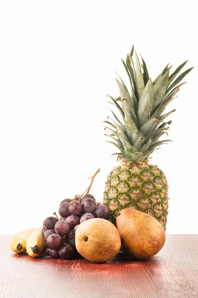 Fresh fruits — Stock Photo, Image