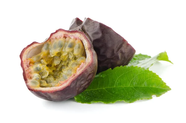 Fresh passion fruit — Stock Photo, Image