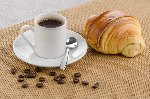 Kopje zwarte koffie — Stockfoto