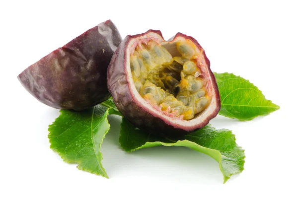 Fresh passion fruit — Stock Photo, Image