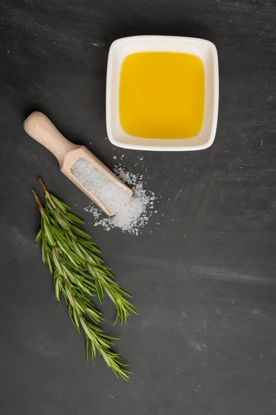 Zutaten für die mediterrane Küche kochen — Stockfoto