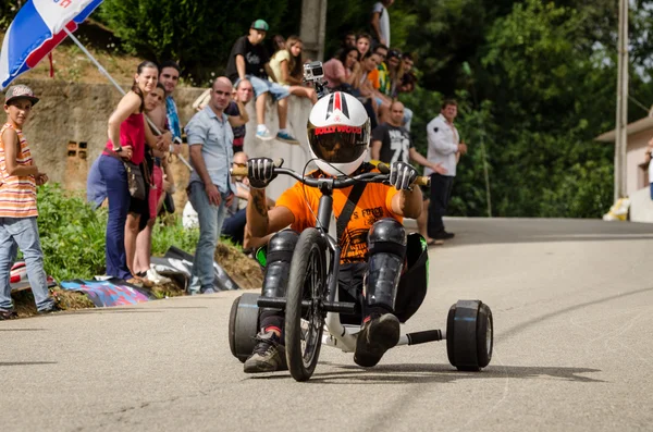 Piloto de bicicleta à deriva durante o 2nd Newton 's Force Festival 2014 — Fotografia de Stock