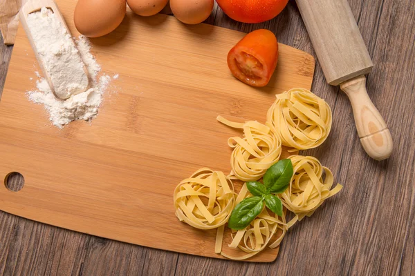 Ungekochte italienische Pasta — Stockfoto