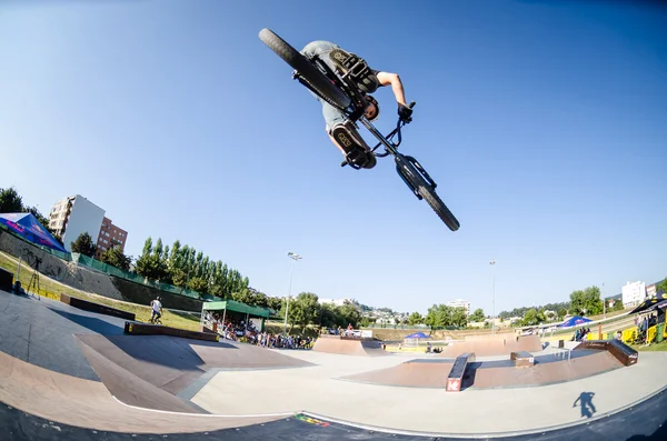 Daniel serra under dvs bmx serien 2014 av bränsle tv — Stockfoto