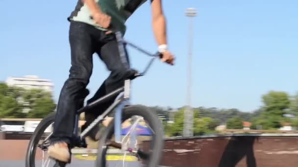 Helder Oliveira durante a Série DVS BMX 2014 pela Fuel TV — Vídeo de Stock