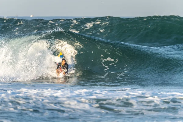 Bodyboarder Montando Uma Onda Praia Jacinto Perto Aveiro Portugal — Fotografia de Stock