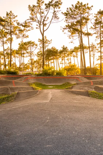 Pump Track Park Jazdy Deskorolce Rowerze — Zdjęcie stockowe