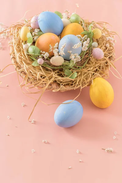 Easter Eggs Nest Pink Background — Stock Photo, Image
