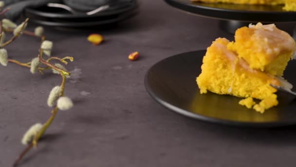 Portuguese Sponge Cake Bolinhol Vizela Served Plate Kitchen Countertop — 비디오