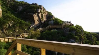 Cerro da Candosa patikalarından görüntü, Gois - Portekiz.