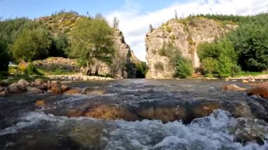 LOUSA, PORTUGAL - 13 Mayıs 2022: Cabril do Rio Ceira Gorge - Portekiz.