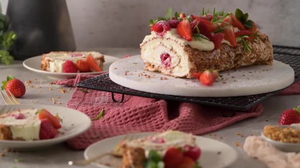 Meringue Roll Cake Cream Raspberries Roulade Summer Dessert Served Ceramic — Stok Video