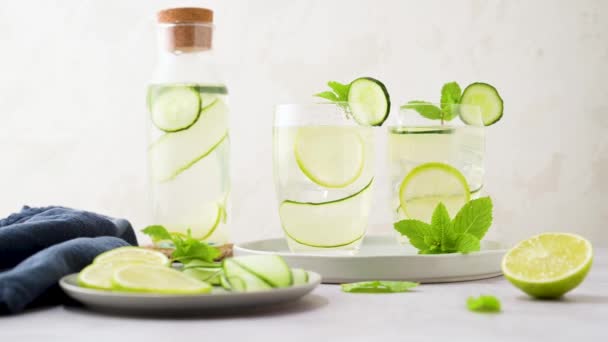 Water Flavored Lemon Cucumber Lemongrass Leaves — Stock video