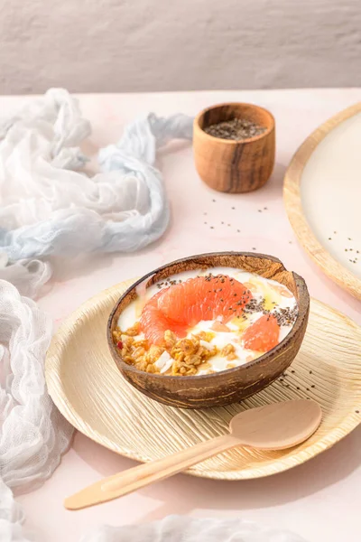 Yogurt Grapefruit Granola Chia Honey Served Half Coconut Shell Rose – stockfoto
