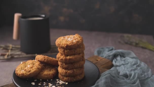 Homemade Oatmeal Raisin Cookies Cup Cappuccino Rustic Background — Vídeos de Stock