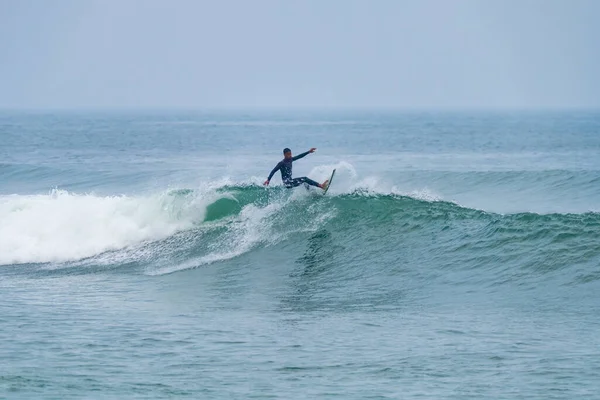 Surfeur Brésilien Action Dans Les Vagues Côte Atlantique Portugal Par — Photo