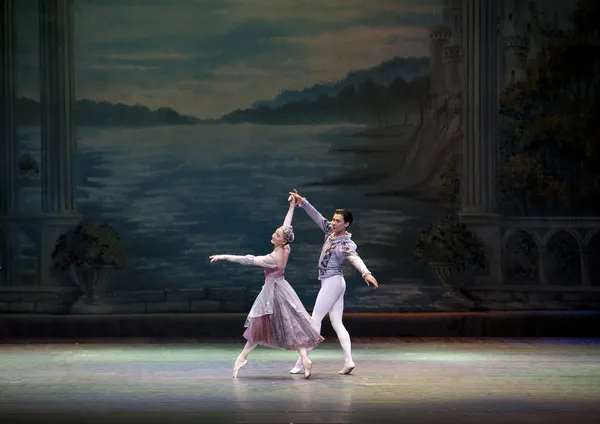 Le lac classique des cygnes de ballet — Photo