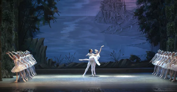 Le lac classique des cygnes de ballet — Photo