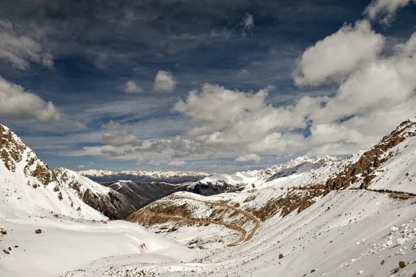 Die Schneelandschaft — Stockfoto