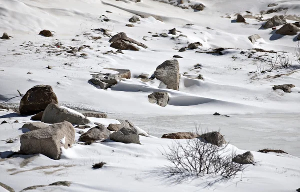 Neve paisagem de montanha — Fotografia de Stock