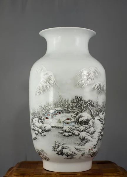 Decorating vase — Stock Photo, Image