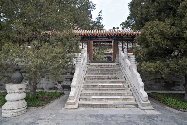 Chinese oudheid koninklijke tuin — Stockfoto