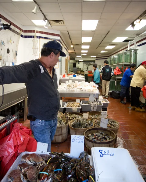 fish-market-chinatown-nyc-stock-image-everypixel