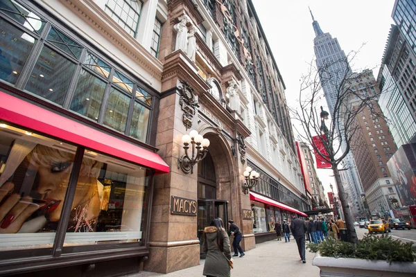 Macys NYC Windows — Stock Photo, Image