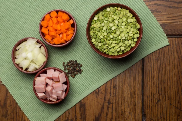 Ingredientes de sopa de ervilha — Fotografia de Stock