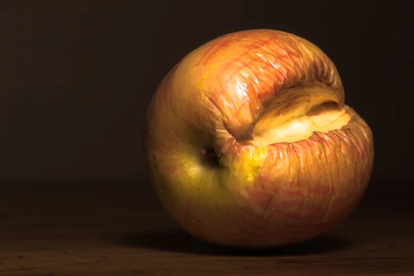 Manzana podrida — Foto de Stock