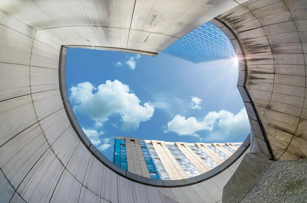 Moderní architektura v obchodní čtvrti la Défense, pari — Stock fotografie