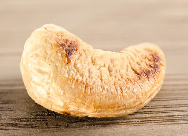 Single cashew nut ( anacardium occidentale ) — Stock Photo, Image