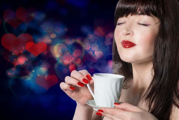 Beautiful girl in love with natural coffee — Stock Photo, Image
