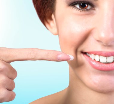 taze ve sağlıklı bir gülümseme beyaz teeth.dental