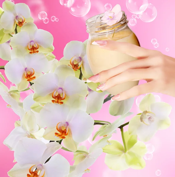 Natural Flower Cream for Woman hands — Stock Photo, Image