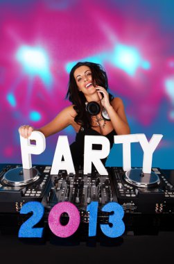 güzel kadın dj parti 2013 metin ile