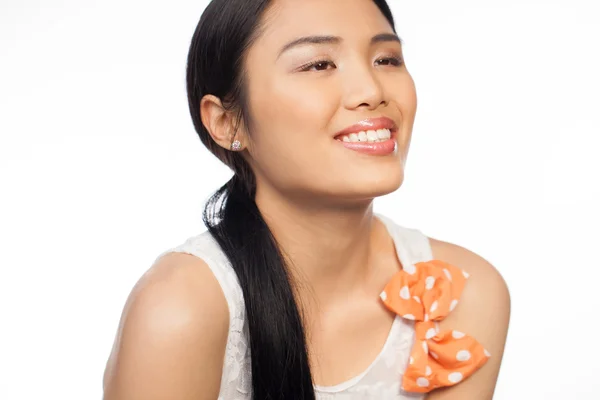 Feliz joven mujer asiática — Foto de Stock