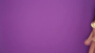 Kadın sarı iç çamaşırı